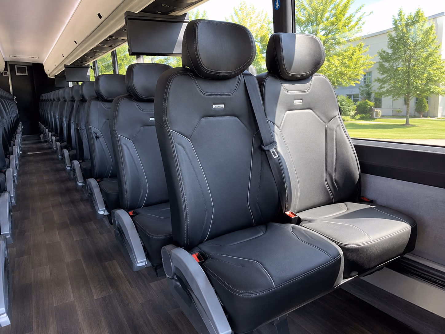college tour charter buses to university of kentucky transylvania university and beyond