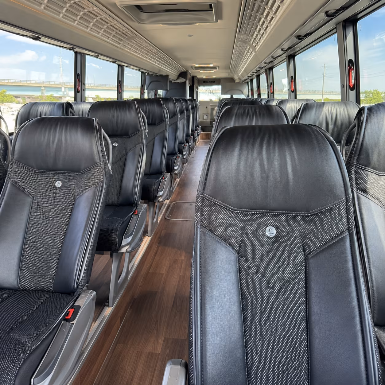 lexington charter bus services