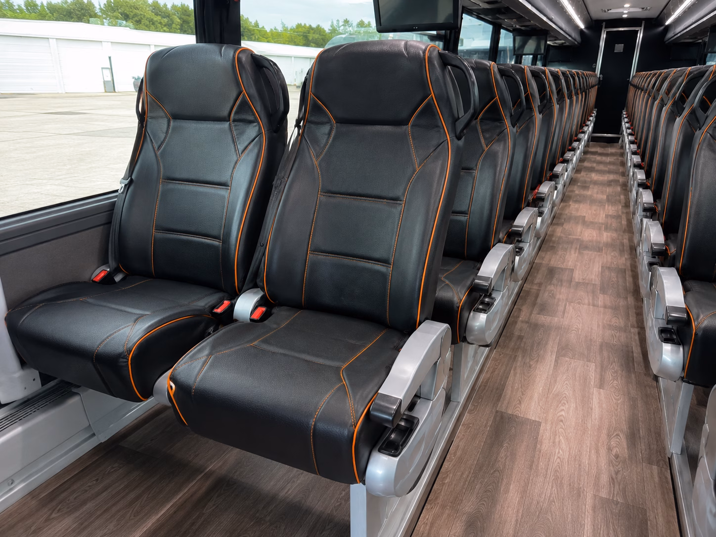 lexington construction and film crew shuttle buses