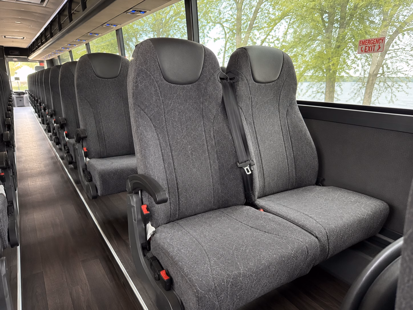 the bus type and amenities